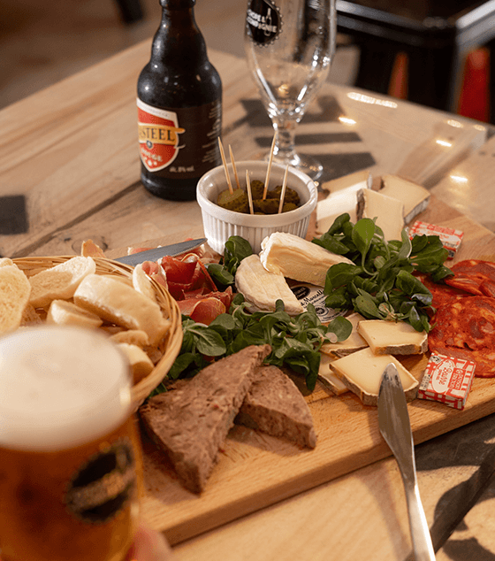 chope et compagnie Laval LE SNACKING